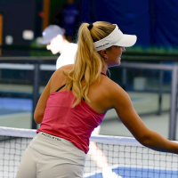 Áo tank top thể thao nữ kiểu racerback