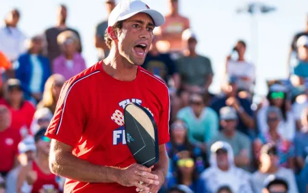 Vợt Paddletek của nước nào? Vợt pickleball Mỹ chính hãng nhận biết thế nào
