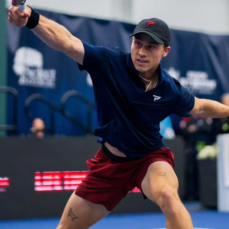 Swing weight vợt pickleball là gì? Cùng twist weight và static weight